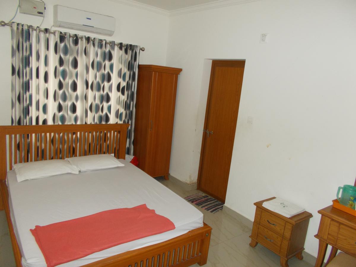 Sathya Inn Guruvayur Luaran gambar